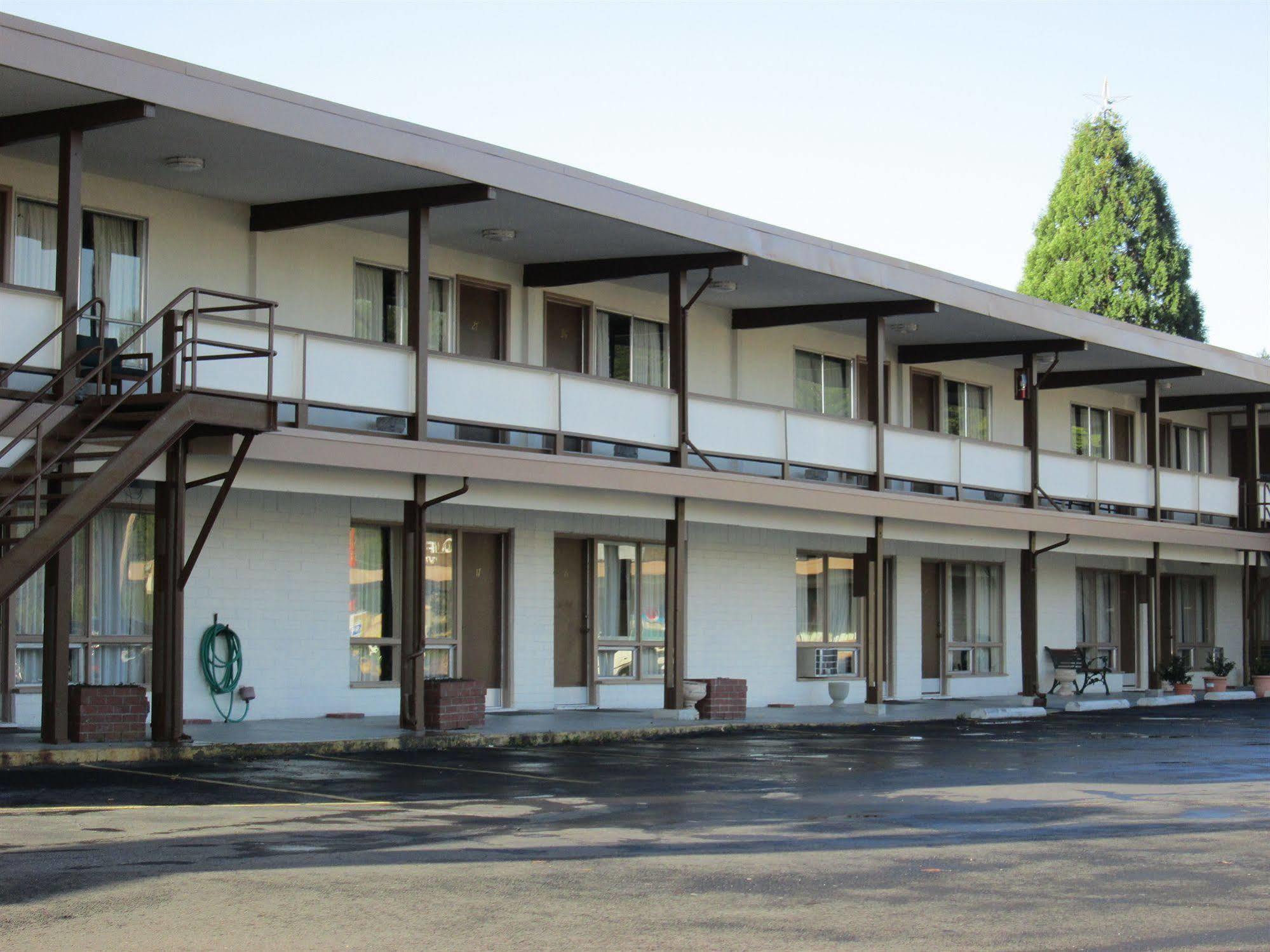 Townhouse Motel Longview Exterior photo